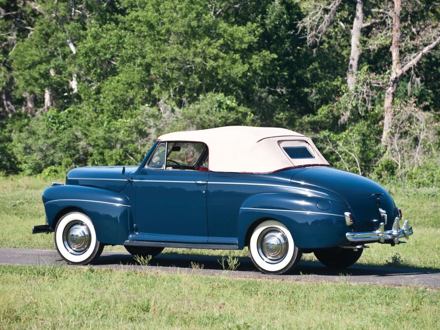  Ford V8 Super Deluxe Convertible Coupe 1941 года  (фото 9 из 16)